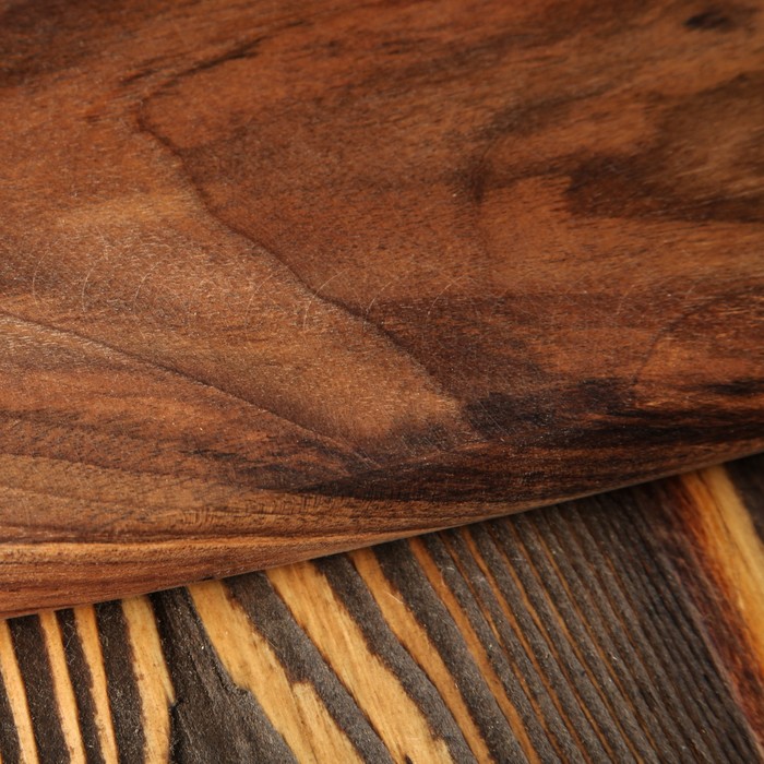 Доска авторская для подачи №2, из слэба, массив ореха, 40 х 20 см