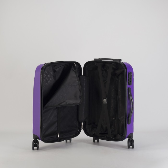Чемодан малый 20", отдел на молнии, кодовый замок, 4 колеса, цвет фиолетовый