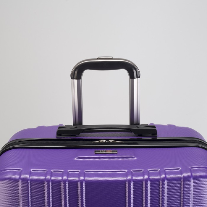 Чемодан большой 28", отдел на молнии, кодовый замок, 4 колеса, цвет фиолетовый