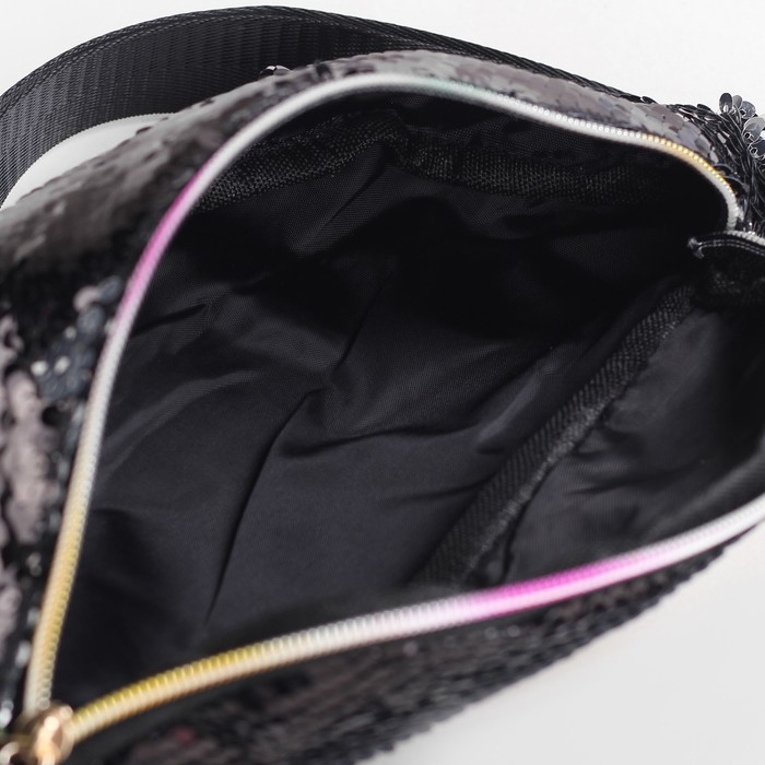 Сумка на пояс, отдел на молнии, наружный карман, цвет чёрный