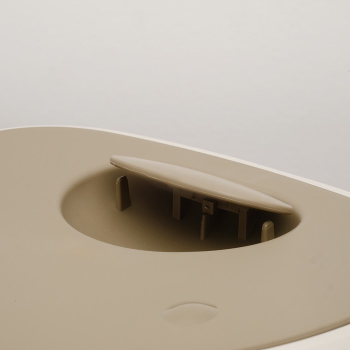 Контейнер для корма Soft на 5 кг, с совком и двойным уплотнителем, коричневый