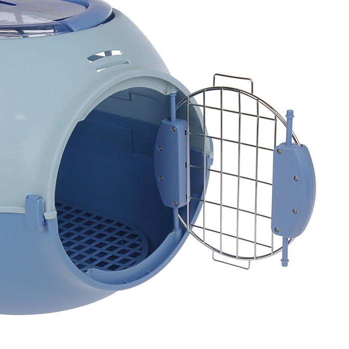 Переноска с металлической дверкой "Soft", до 6 кг, с решеткой, миской, голубая