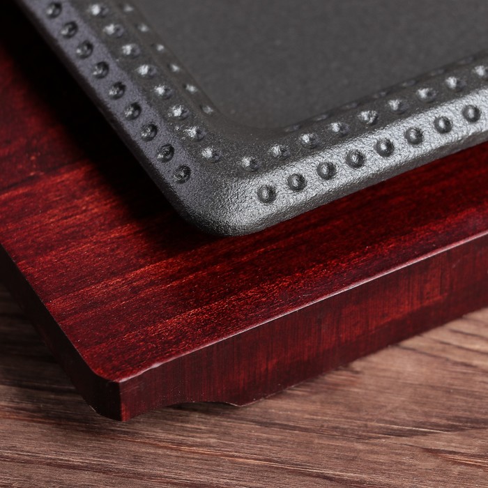 Сковорода 27х18х2 см "Прямоугольник. Змейка", на деревянной подставке