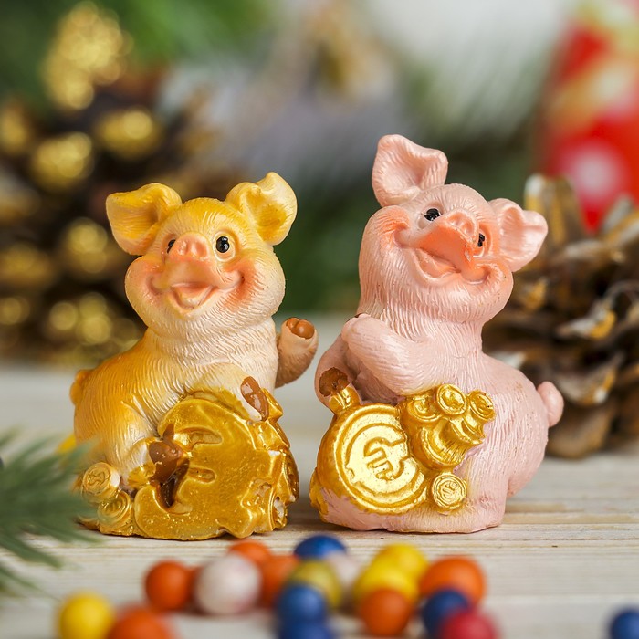 Сувенир полистоун "Хрюшка удачливый" МИКС 4,8х3,5х2,8 см