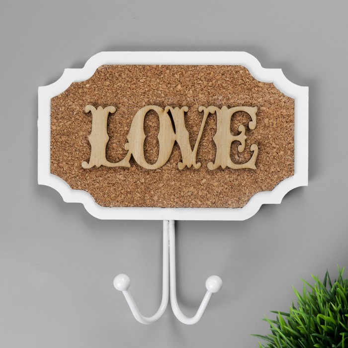 Крючок декоративный дерево "LOVE" 16,5х16 см