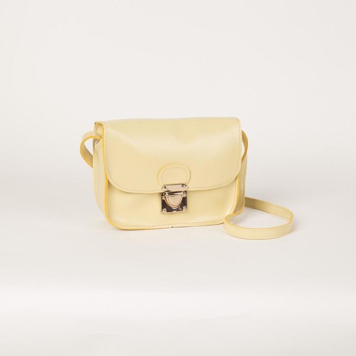Сумка женская, отдел на клапане, длинный ремень, цвет молочный