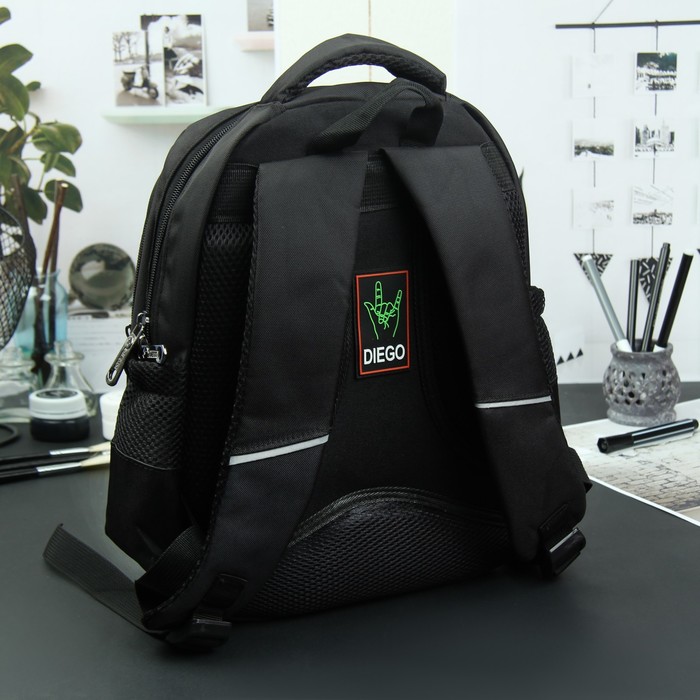 Рюкзак школьный "Машина", 2 отдела на молнии, наружный карман, 2 боковые сетки, усиленная спинка, цвет чёрный