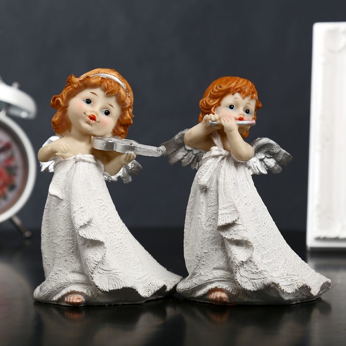 Сувенир полистоун "Ангелочек с серебристыми крыльями - музыка" МИКС 14х9,8х8 см