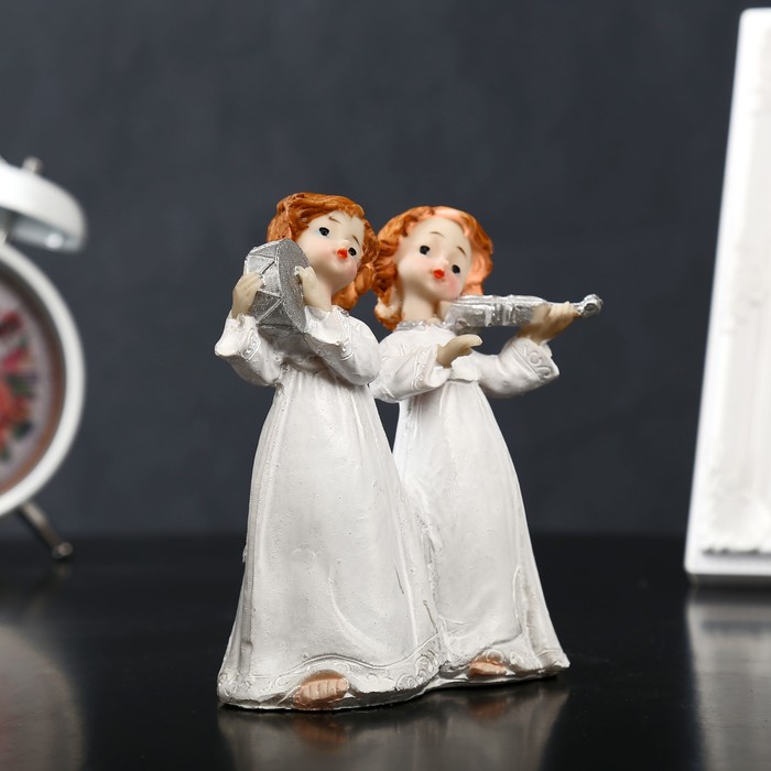 Сувенир полистоун "Ангелочки музыканты с серебристыми крыльями" 13,5х11,5х6,8 см