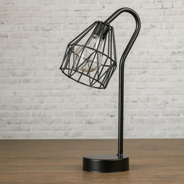 Лампа настольная лофт "Студия" чёрная 3ААА 13,5х19х32,5 см