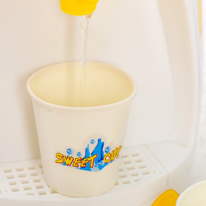 Кулер "Пингвинёнок" с бутылкой и стаканчиками