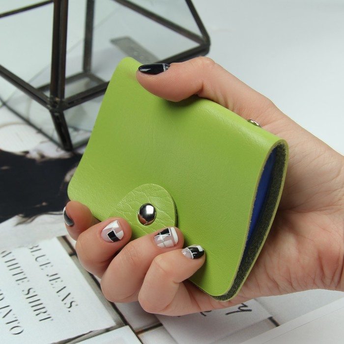 Визитница, 24 кардхолдера, на кнопке, цвет зелёный