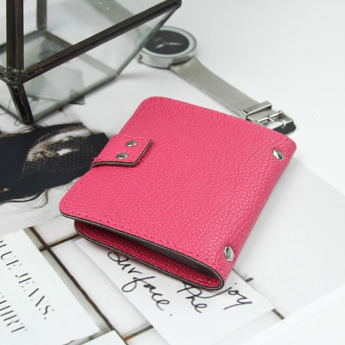 Визитница, 24 кардхолдера, на кнопке, цвет малиновый