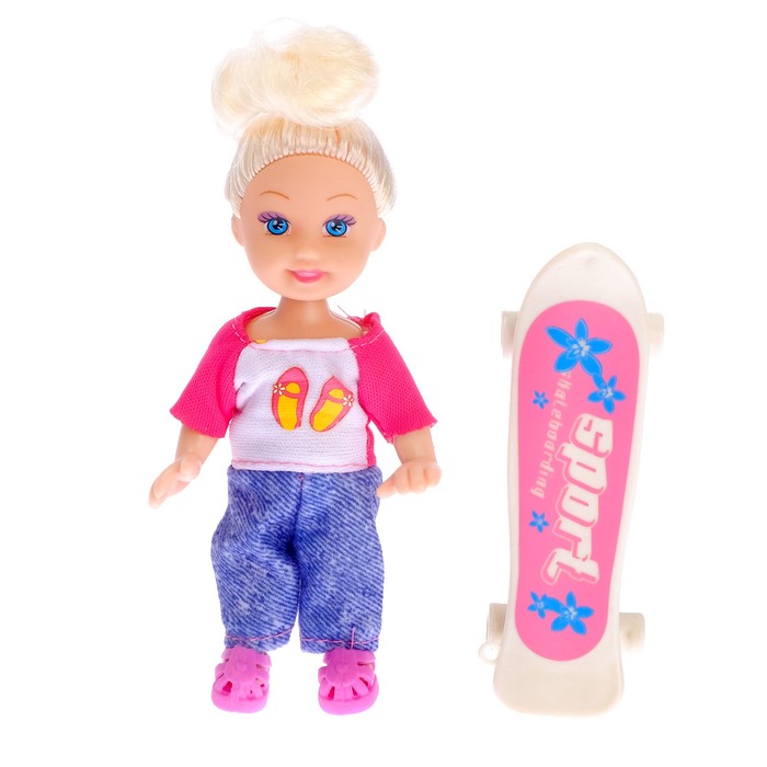 Кукла малышка "Ева спортсменка" с аксессуарами