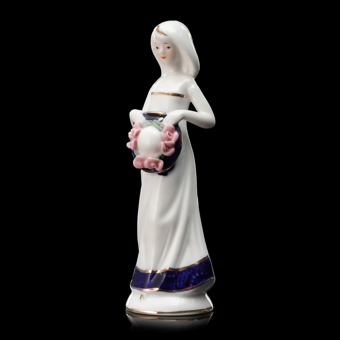 Сувенир керамика "Агнеса в белом платье с синими оборками и шляпкой с цветами" 16х5,5х4,5