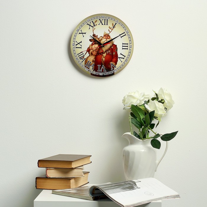 Часы настенные круглые "Новый год", 24 см