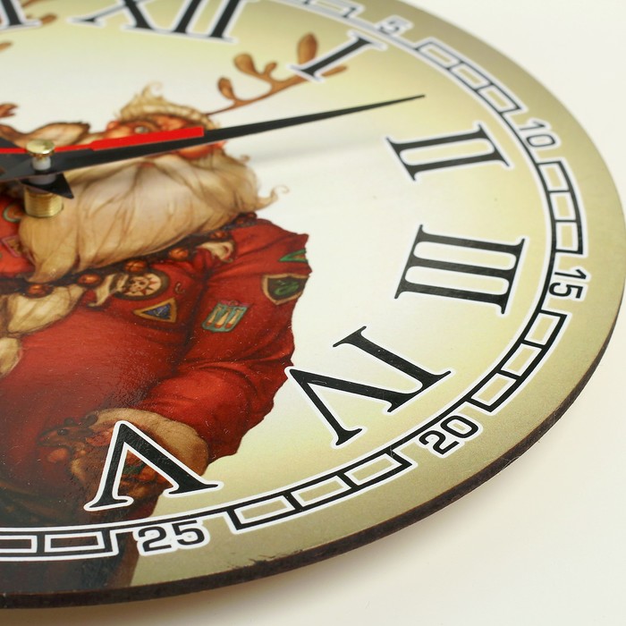 Часы настенные круглые "Новый год", 24 см