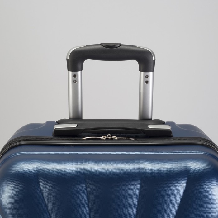 Чемодан средний "Ракушка" 24", отдел на молнии, кодовый замок, 4 колеса, цвет тёмно-синий