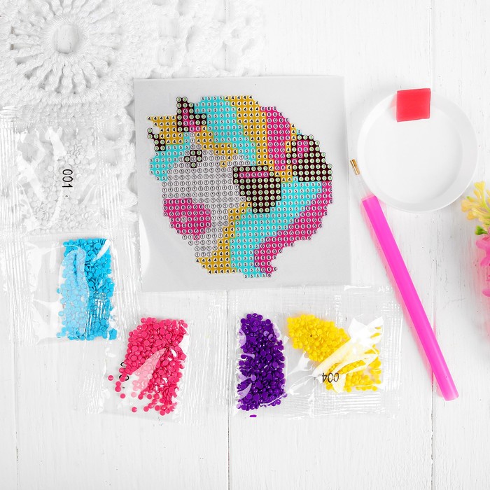 Алмазная вышивка "Единорог" наклейка на одежду, 10*10 см