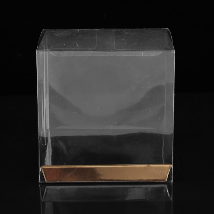 Коробка квадратная пластиковая 8 х 8 х 8 см, золото