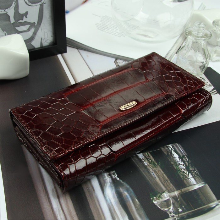 Кошелёк женский, 4 отдела, для карт, для монет, 2 наружных кармана, цвет коричневый