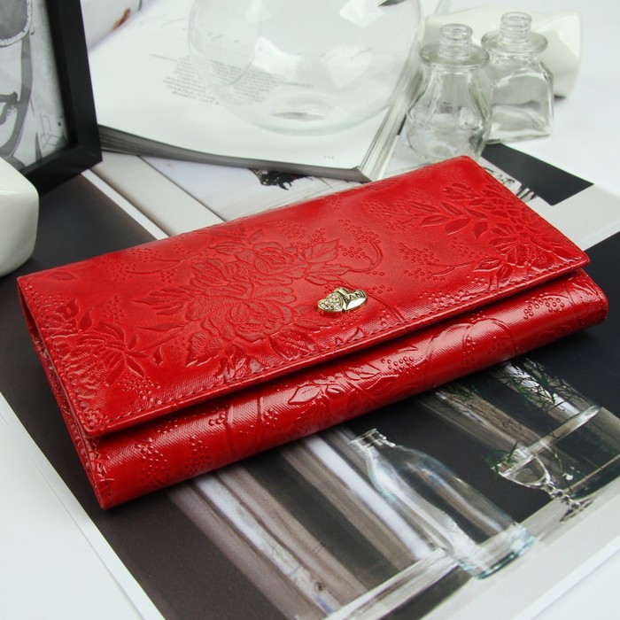 Кошелёк женский, 4 отдела, для карт, для монет, 2 наружных кармана, цвет красный