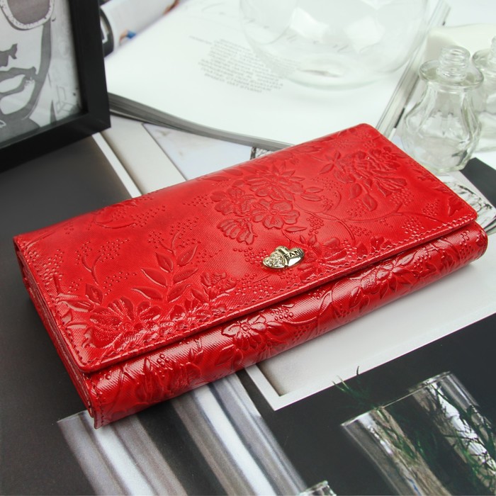 Кошелёк женский, 4 отдела, для карт, для монет, 2 наружных кармана, цвет красный