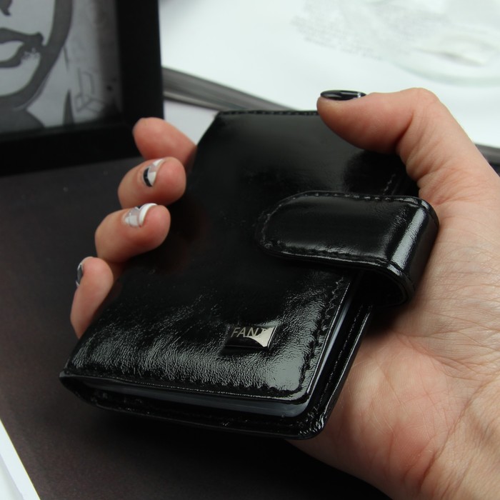 Визитница, 1 ряд, 20 листов, цвет чёрный матовый