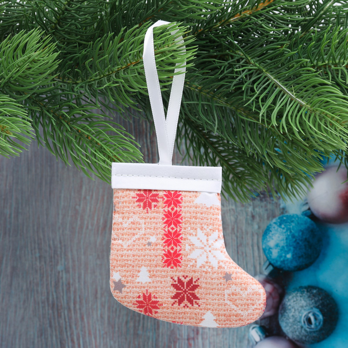 Подвеска-носочек "Тепла и уюта"