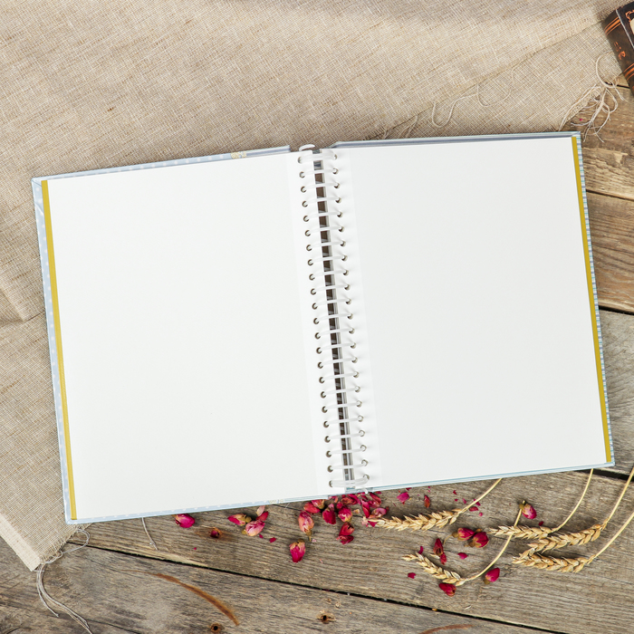 Фотоальбом магнитный 30 листов "Малыши-3" 23x28см МИКС