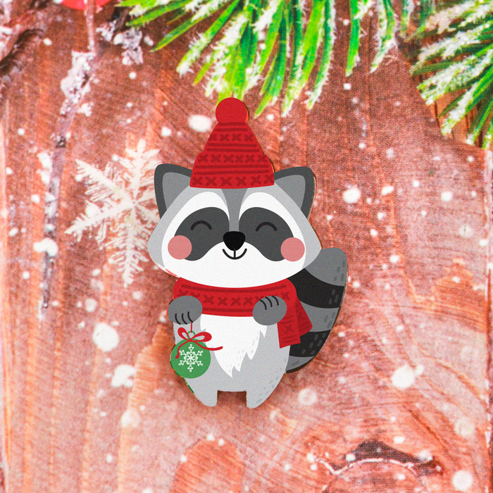 Новогодний значок "Енотик"