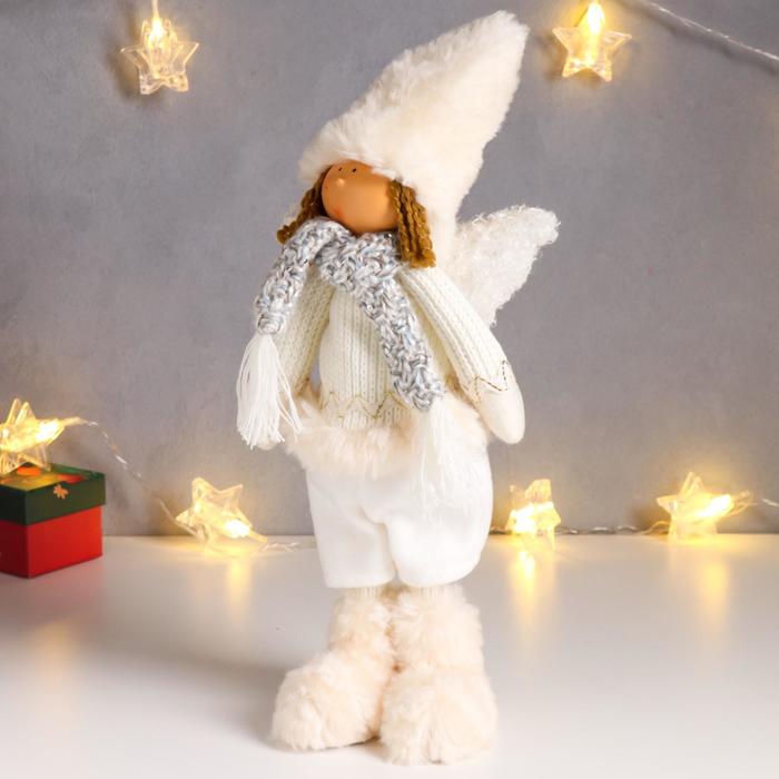 Кукла интерьерная "Мальчик-ангелочек в меховых валенках" 40 см