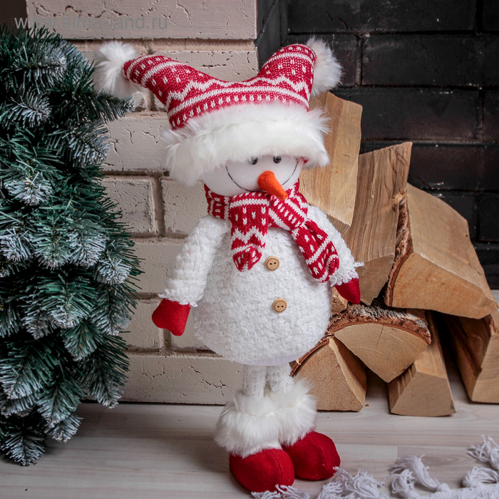 цена Кукла интерьерная Снеговик в красной шапочке 43 см