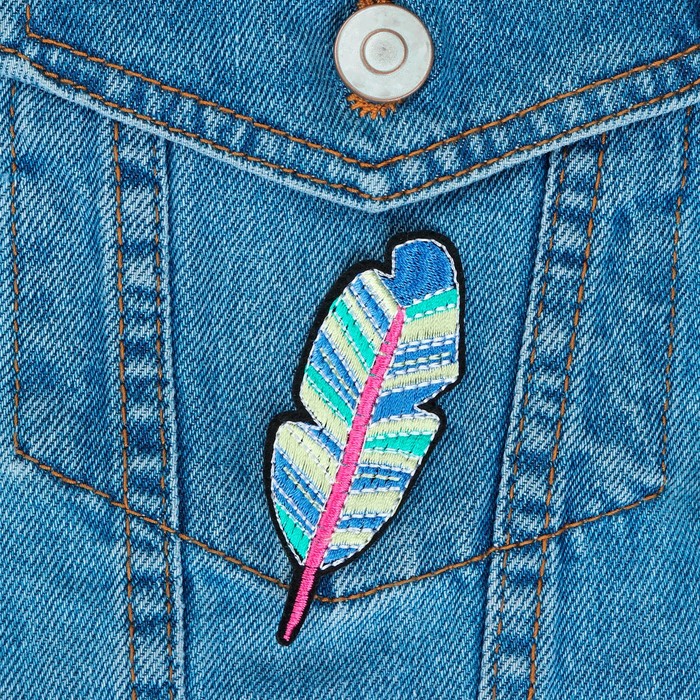 Термоаппликация "Перо", 8*3см