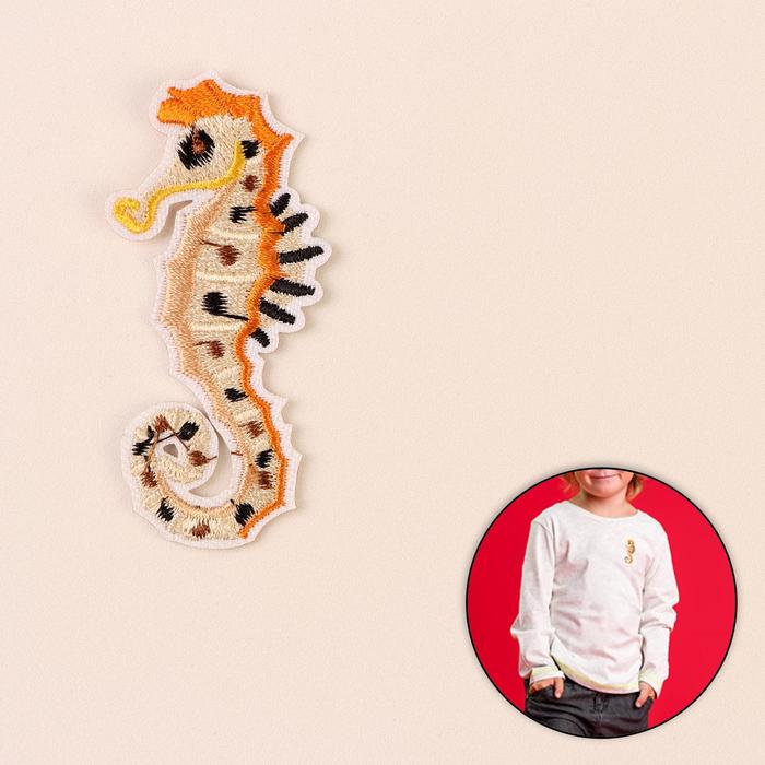 Термоаппликация "Морской конёк", 7*3,5см, цвет песочный