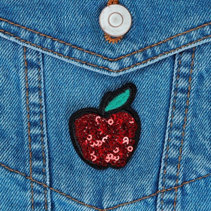 Термоаппликация "Яблоко", 4,5*3,5см, цвет красный