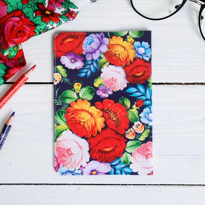 Обложка на паспорт «Москва» (жостово). 9.5 х 14 см