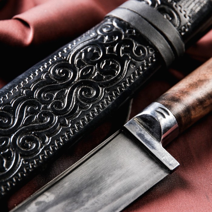 Нож Корд Куруш средний, рукоять из ореха (сухма), гарда из олова