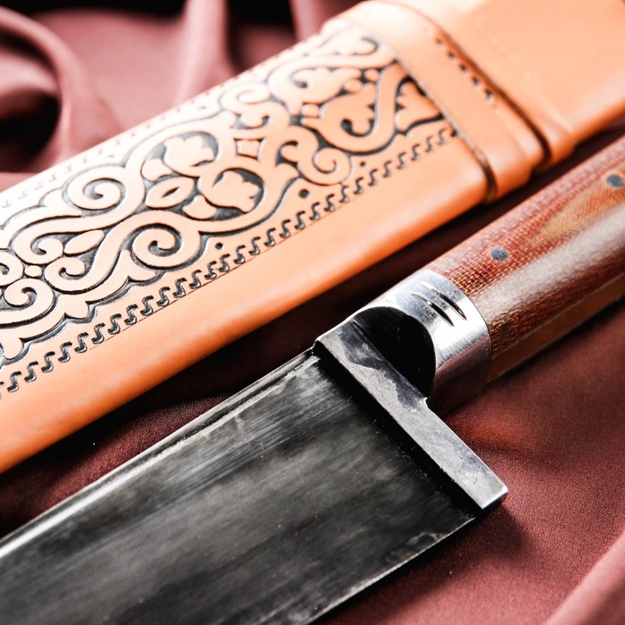 Нож шеф Пчак Шархон большой, рукоять из текстолита (ёрма), гарда из олова