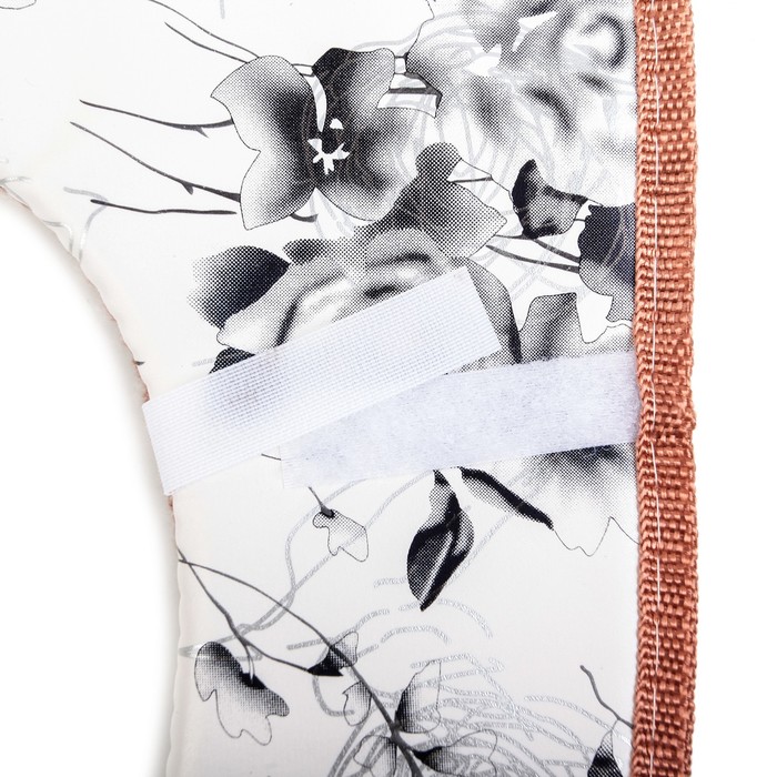 Чехол на сиденье для унитаза на липучках "Алфавит", цвет МИКС