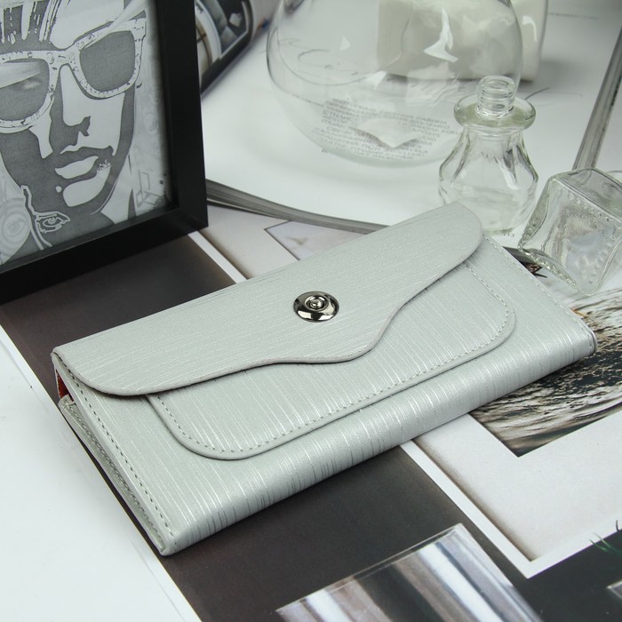 Кошелёк женский, 3 отдела, для карт, для монет, наружный карман, цвет серебристый