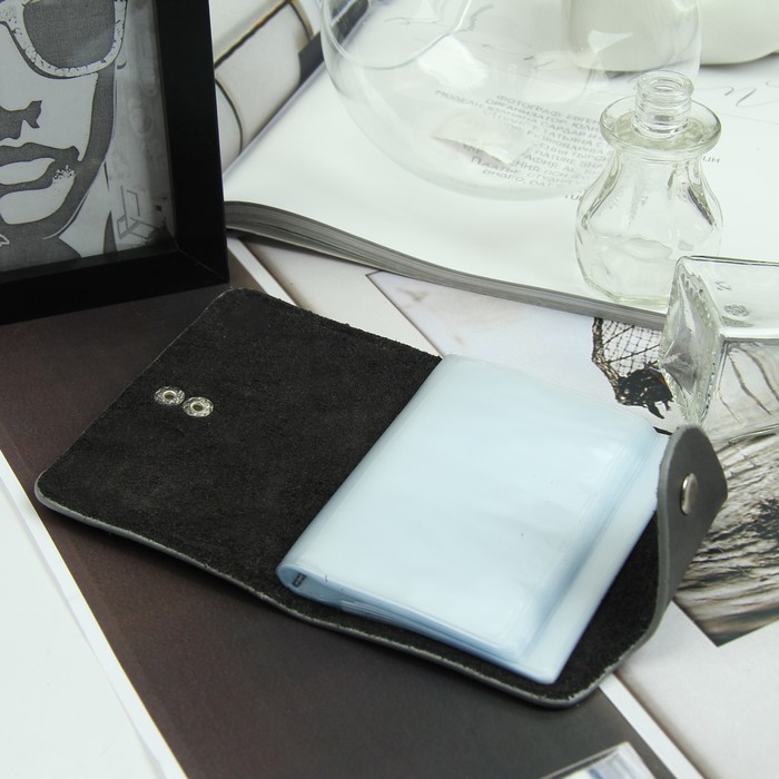 Визитница вертикальная, 1 ряд, 26 листов, цвет серый