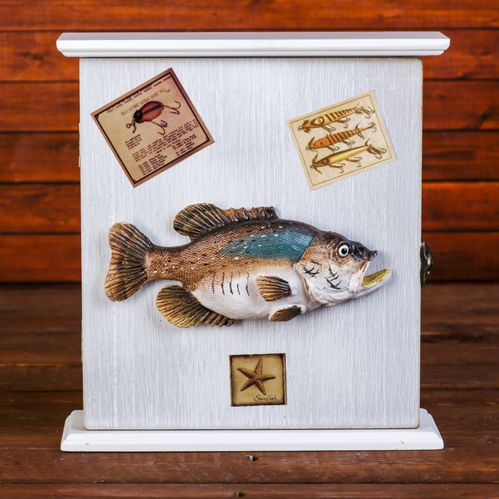 Ключница дерево 6 крючков "Рыба" 22,5х21х6,5 см