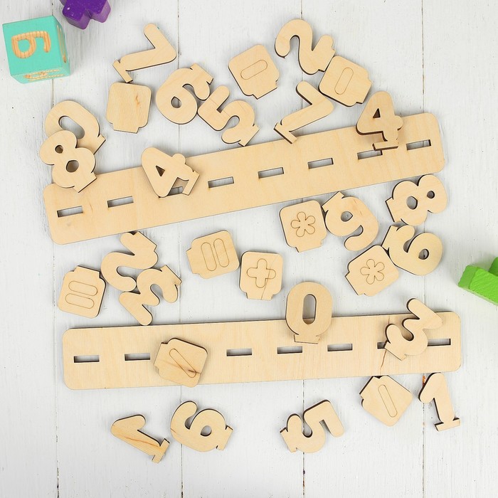 Развивающая игра "Цифры на подставке"