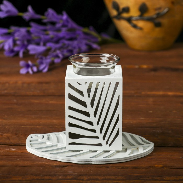 Подсвечник дерево 1 свеча "Пальмовый лист" свеча в комплекте 9,5х16х11,8 см