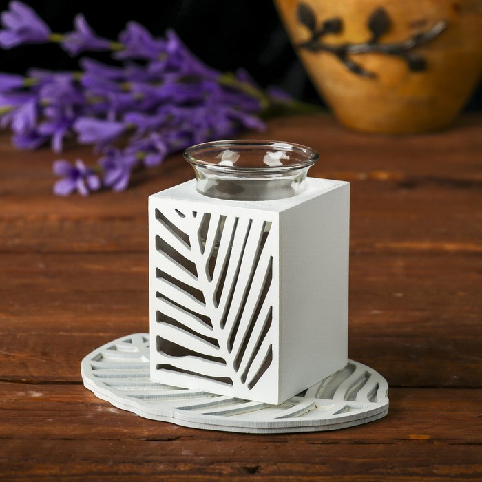 Подсвечник дерево 1 свеча "Пальмовый лист" свеча в комплекте 9,5х16х11,8 см