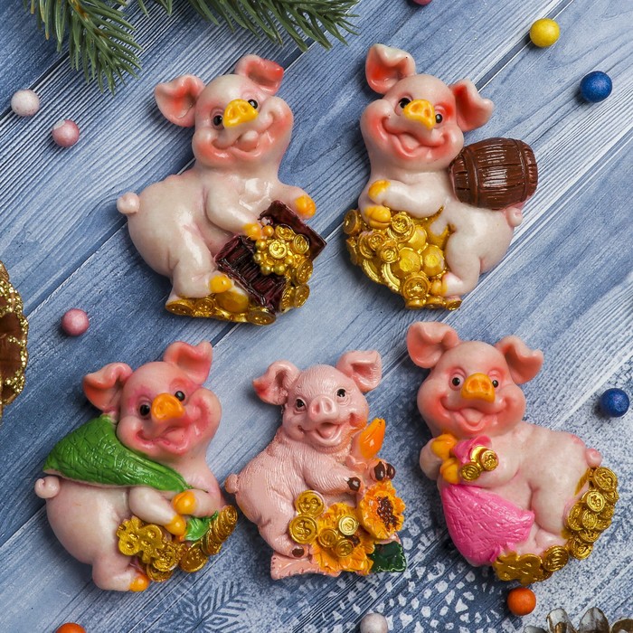 Магнит полистоун "Свинка с самоцветами" МИКС 6,7х5,4 см