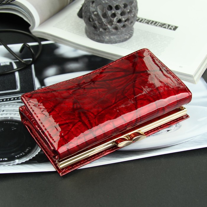 Кошелёк женский, 3 отдела, для карт, для монет, цвет красный