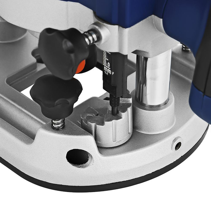 Фрезер MAX-PRO 85230, 2100 Вт, 8000-23500 об/мин, цанга 6/8/12 мм, 60 мм, алюм. корпус