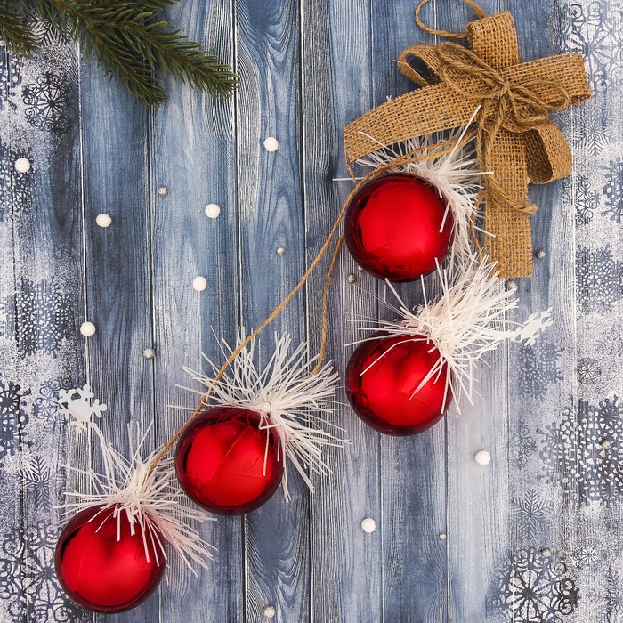 Украшение новогоднее "Красное диво" шарики с белыми снежинками 6*40 см